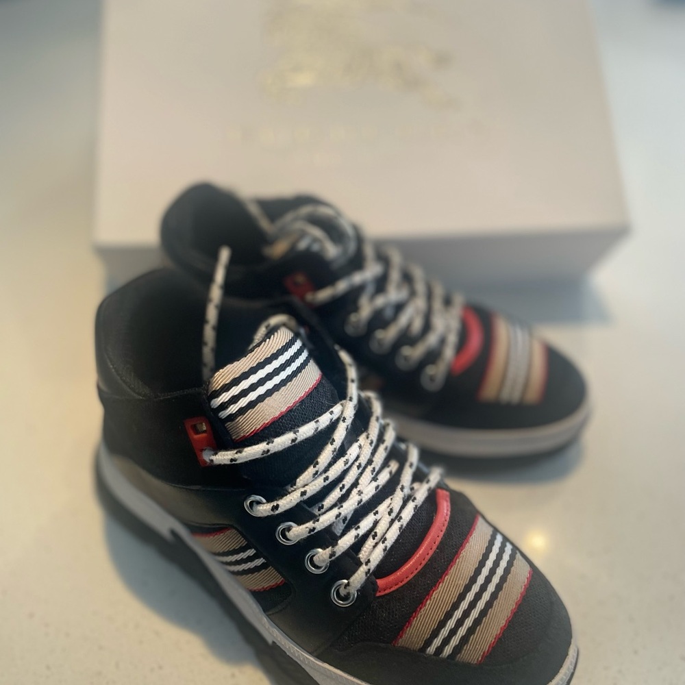 Burberry Black Sneakers with Red Accents
